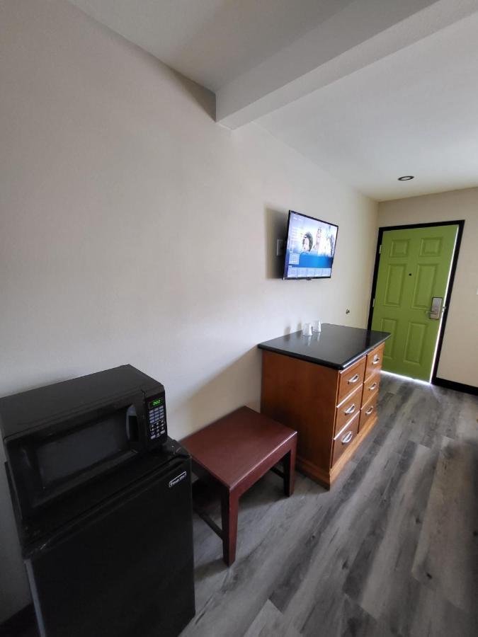 Stadium Inn & Spas Los Angeles Extérieur photo