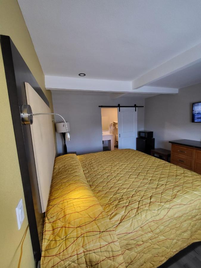 Stadium Inn & Spas Los Angeles Extérieur photo