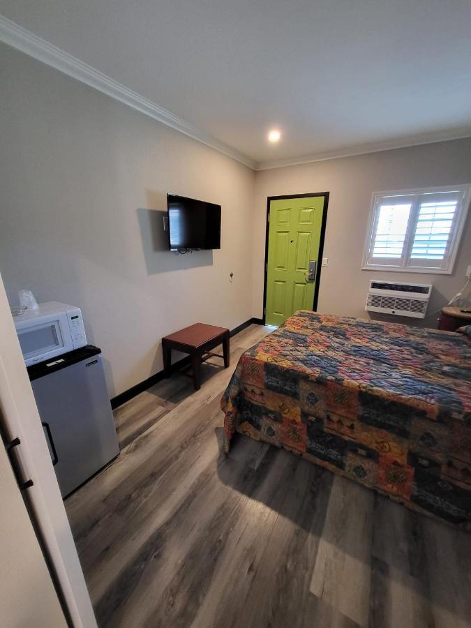 Stadium Inn & Spas Los Angeles Extérieur photo