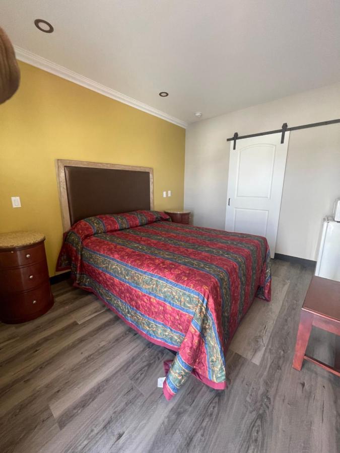 Stadium Inn & Spas Los Angeles Extérieur photo