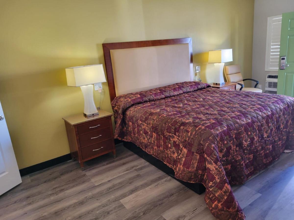 Stadium Inn & Spas Los Angeles Extérieur photo