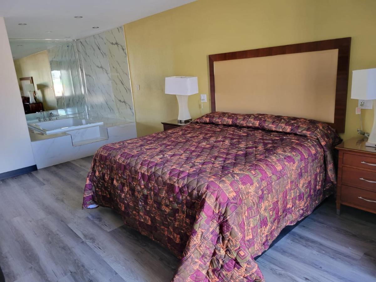 Stadium Inn & Spas Los Angeles Extérieur photo