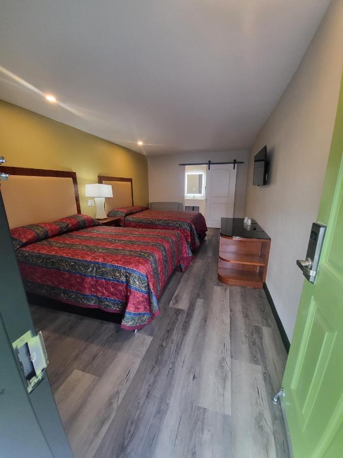 Stadium Inn & Spas Los Angeles Extérieur photo