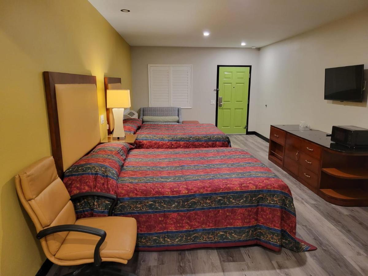 Stadium Inn & Spas Los Angeles Extérieur photo