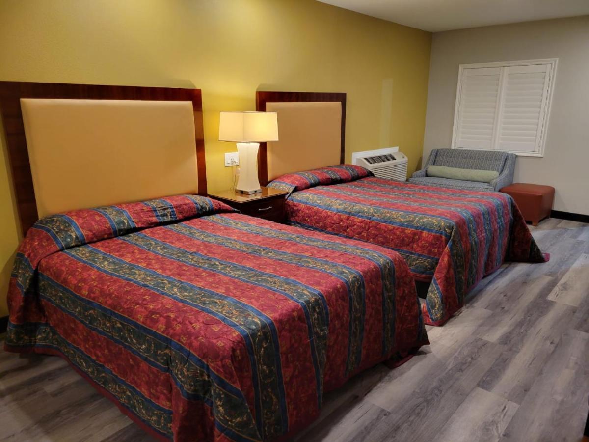 Stadium Inn & Spas Los Angeles Extérieur photo